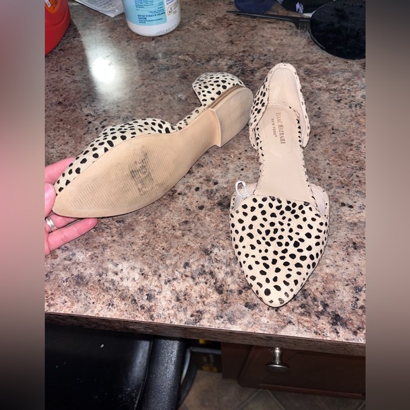 ISAAC MIZRAHI Leopard Print Pointed Toe Flats Shoes Size 6.5 black tan suede - Picture 2 of 7